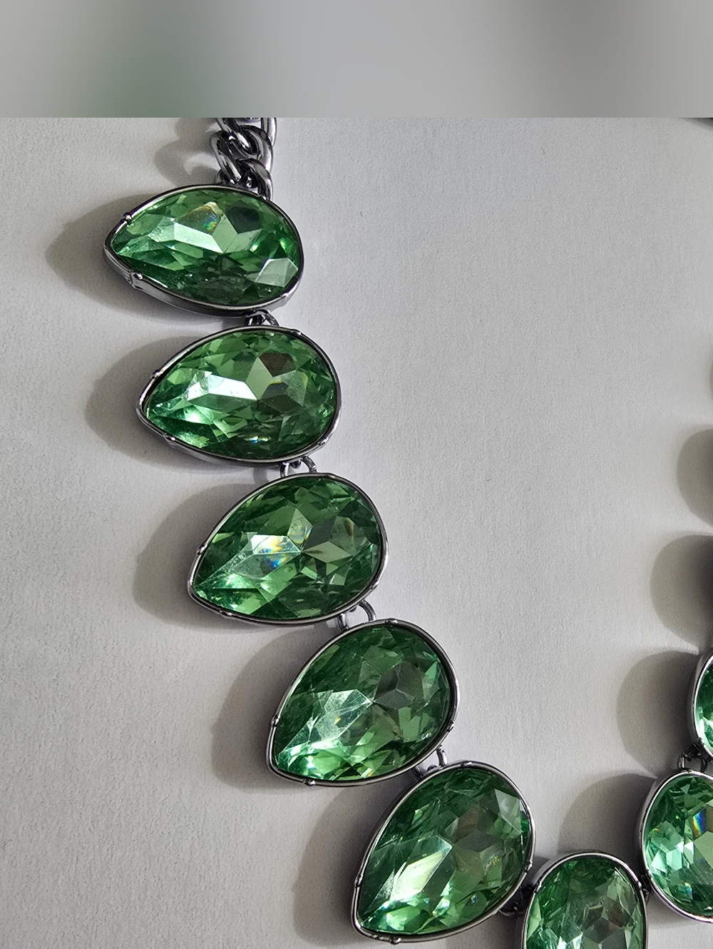 Simply Vera Vera Wang Silver Tone Green Simulated Crystal Statement Necklace - Picture 3 of 8
